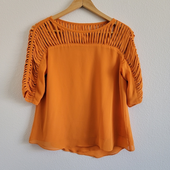 Anthropologie Tops - Anthropogie Lost April Strappy Cold Shouldr Blouse